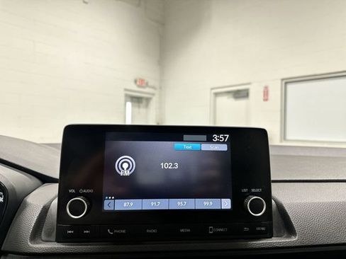 Used 2023 Honda CR-V EX image 31