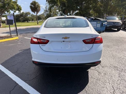 Used 2023 Chevrolet Malibu LT FWD image 3