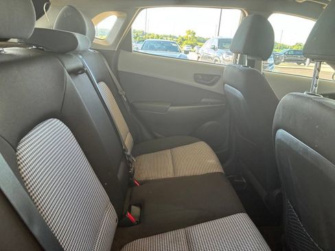 Used 2021 Hyundai Kona SE AWD/4WD image 23