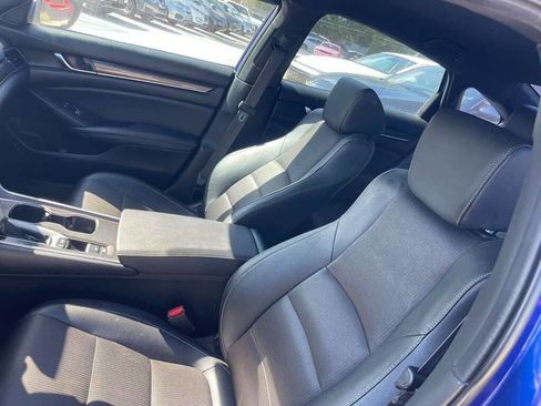 Used 2019 Honda Accord Sport image 10