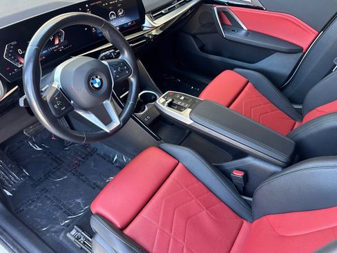 Used 2023 BMW X1 xDrive28i w/ Convenience Package AWD/4WD image 4