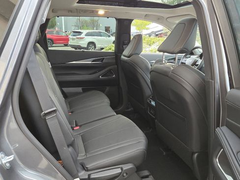 New 2026 INFINITI QX60 Luxe w/ Cargo Package image 19