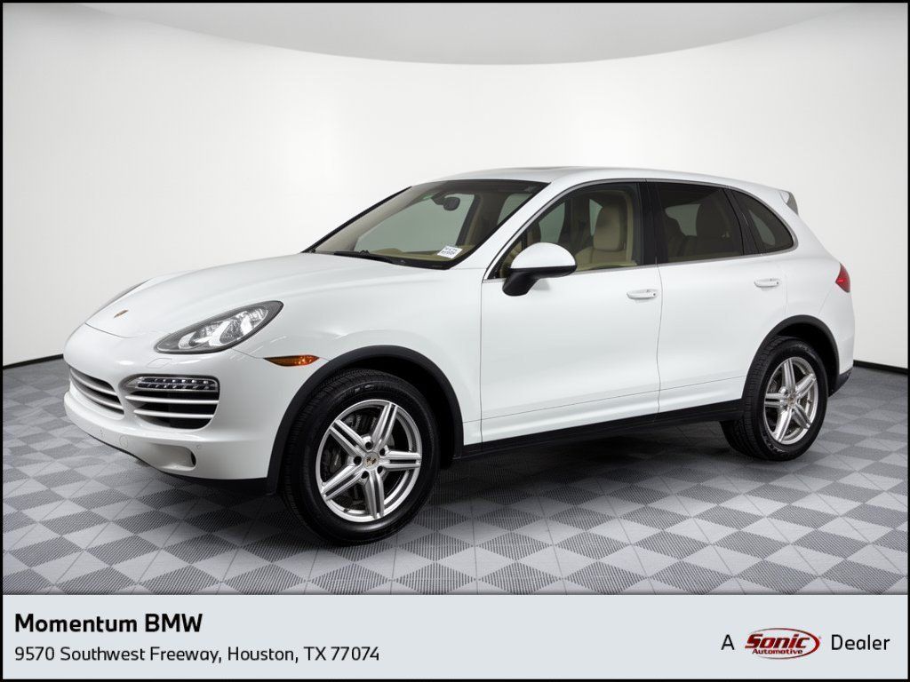 Used 2014 Porsche Cayenne Platinum Edition AWD/4WD image 1