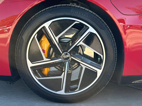 Used 2023 Audi RS e-tron GT w/ Carbon Performance Package image 32