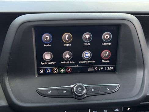 Used 2021 Chevrolet Camaro LT RWD image 17