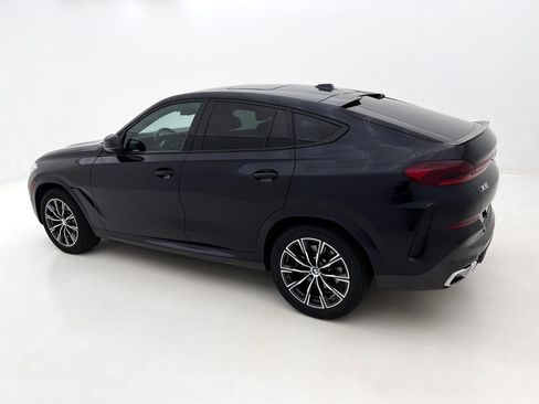 Certified 2024 BMW X6 xDrive40i w/ Premium Package AWD/4WD image 10