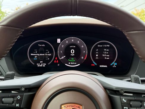 Used 2025 Porsche 911 Targa 4 GTS AWD/4WD image 16