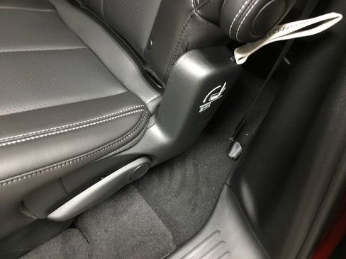 New 2026 Chrysler Pacifica Select image 28