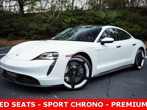 Used 2022 Porsche Taycan image 1