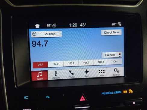 Used 2017 Ford Explorer Limited image 25