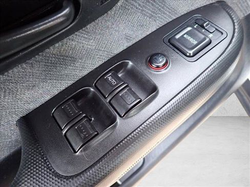 Used 2004 Honda CR-V EX image 12