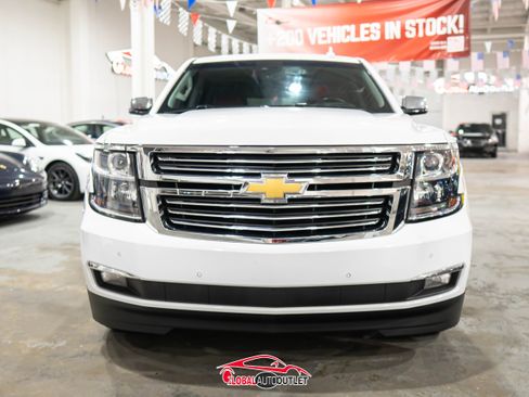 Used 2019 Chevrolet Tahoe Premier w/ Premier Plus Edition image 2