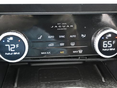 Used 2025 Jaguar F-PACE R-Dynamic S AWD/4WD image 26