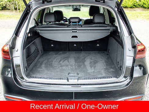 Used 2024 Mercedes-Benz GLE 350 4MATIC w/ AMG Line Exterior image 18