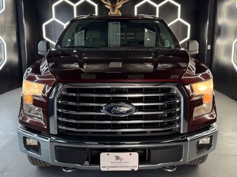 Used 2015 Ford F150 XLT w/ Equipment Group 302A Luxury AWD/4WD image 4