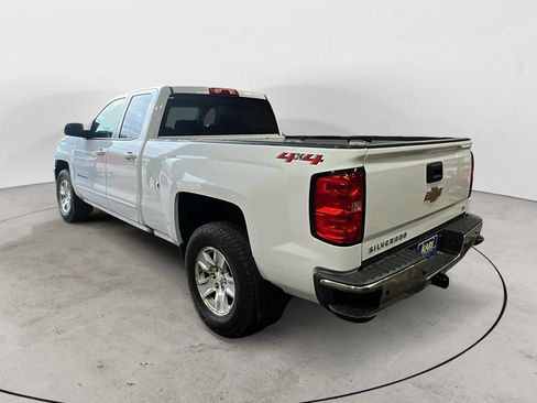 Used 2018 Chevrolet Silverado 1500 LT w/ Trailering Package AWD/4WD image 4