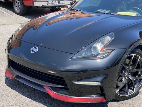 Used 2016 Nissan 370Z NISMO RWD image 26