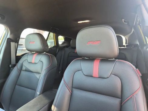 Used 2024 Chevrolet Trax RS w/ Driver Confidence Package FWD image 10