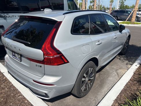 Used 2024 Volvo XC60 B5 Core AWD/4WD image 8