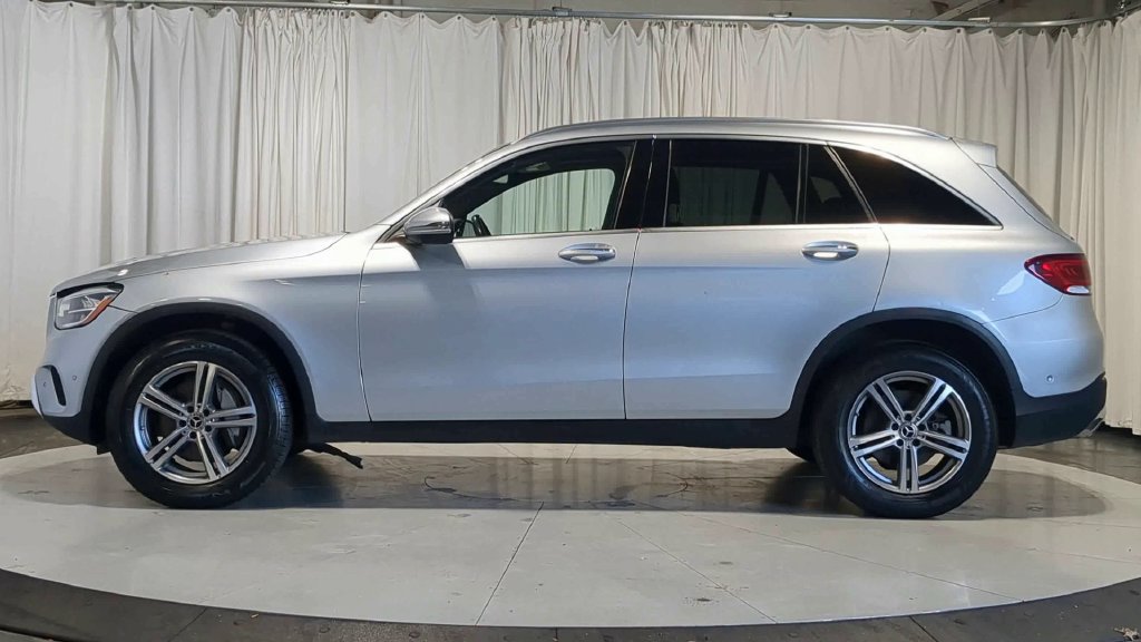Used 2021 Mercedes-Benz GLC 300 4MATIC image 5