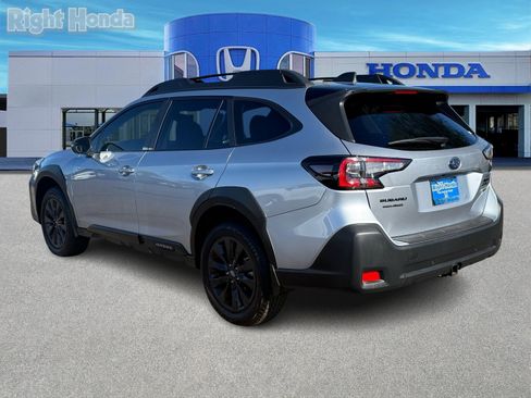 Used 2025 Subaru Outback Onyx Edition w/ Popular Package #2 image 7