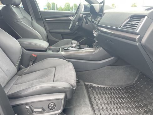 Used 2024 Audi SQ5 Premium Plus w/ Premium Plus Package AWD/4WD image 32
