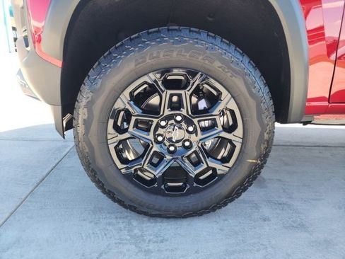 New 2026 Chevrolet Colorado Trail Boss AWD/4WD image 19