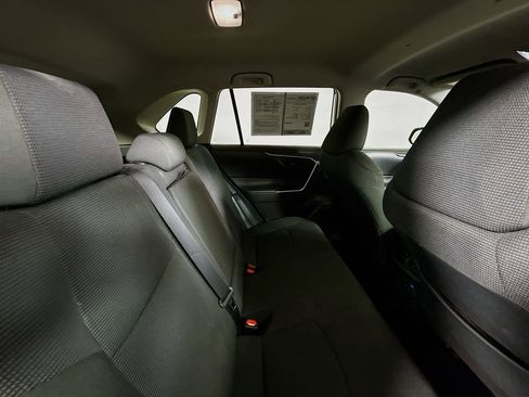 Certified 2022 Toyota RAV4 LE FWD image 27