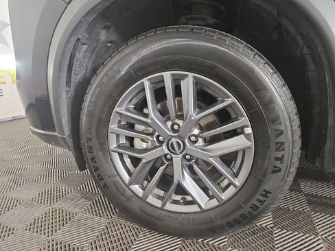 Used 2024 Nissan Rogue S AWD/4WD image 30