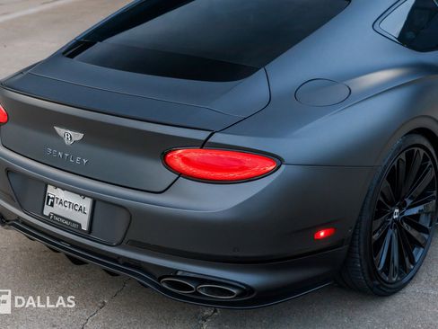 Used 2022 Bentley Continental GT Speed image 18