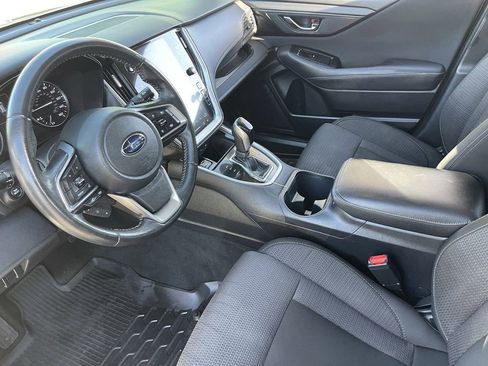 Used 2022 Subaru Outback Premium AWD/4WD image 18