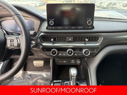 Used 2025 Acura Integra A-Spec image 17