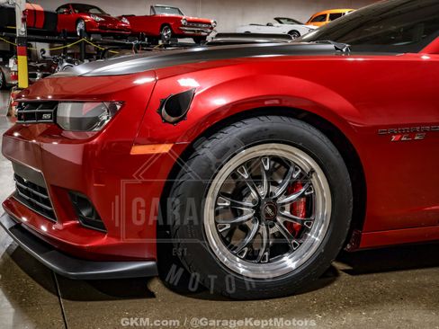 Used 2015 Chevrolet Camaro SS w/ SS Performance Package RWD image 38