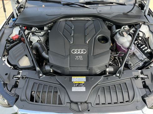 Used 2025 Audi A8 L 3.0T w/ Executive Package AWD/4WD image 36