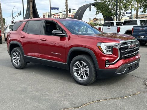 New 2026 GMC Terrain Elevation image 2