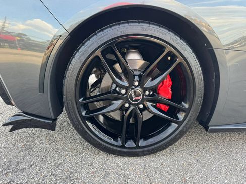 Used 2018 Chevrolet Corvette Stingray Coupe w/ 3LT Preferred Equipment Group RWD image 15