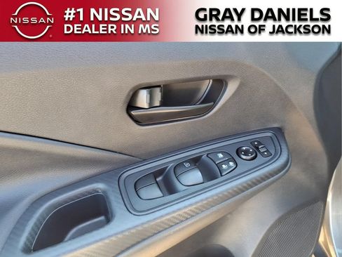 Used 2024 Nissan Versa S w/ Trunk Package FWD image 10
