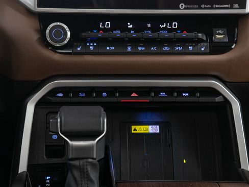 Used 2022 Toyota Tundra 1794 Edition AWD/4WD image 19