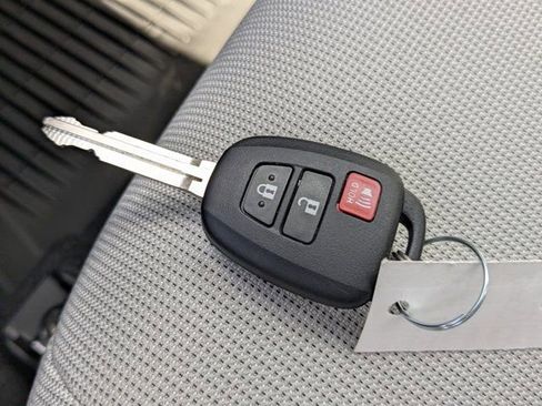 New 2026 Toyota Corolla Cross L image 27