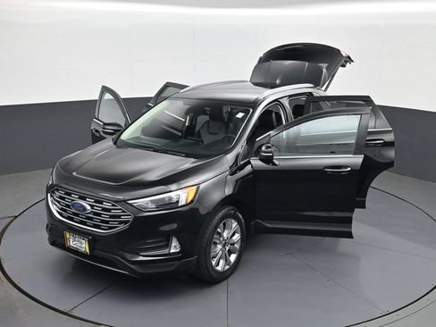 Used 2024 Ford Edge Titanium AWD/4WD image 31