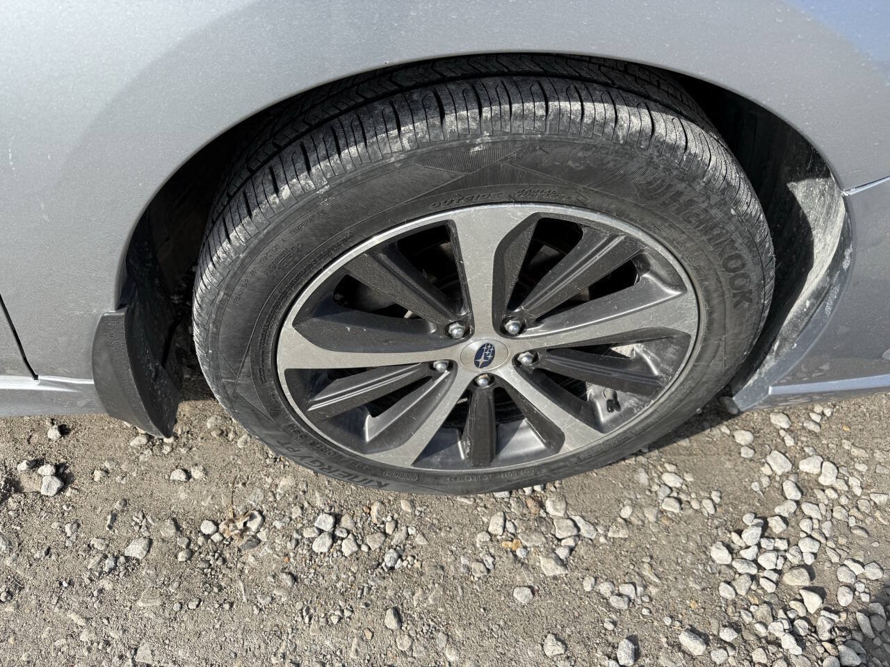 Used 2018 Subaru Legacy 2.5i Limited AWD/4WD image 12