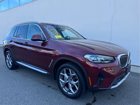 Used 2023 BMW X3 xDrive30i w/ Premium Package AWD/4WD image 2