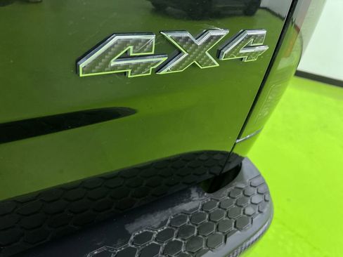 Used 2018 RAM 2500 Longhorn w/ Convenience Group AWD/4WD image 14