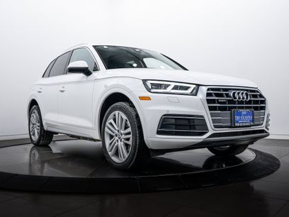 Used 2018 Audi Q5 2.0T Premium Plus w/ Premium Plus Package