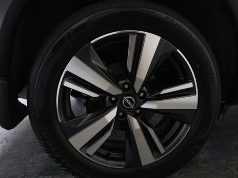 Used 2023 Nissan Rogue Platinum AWD/4WD image 34