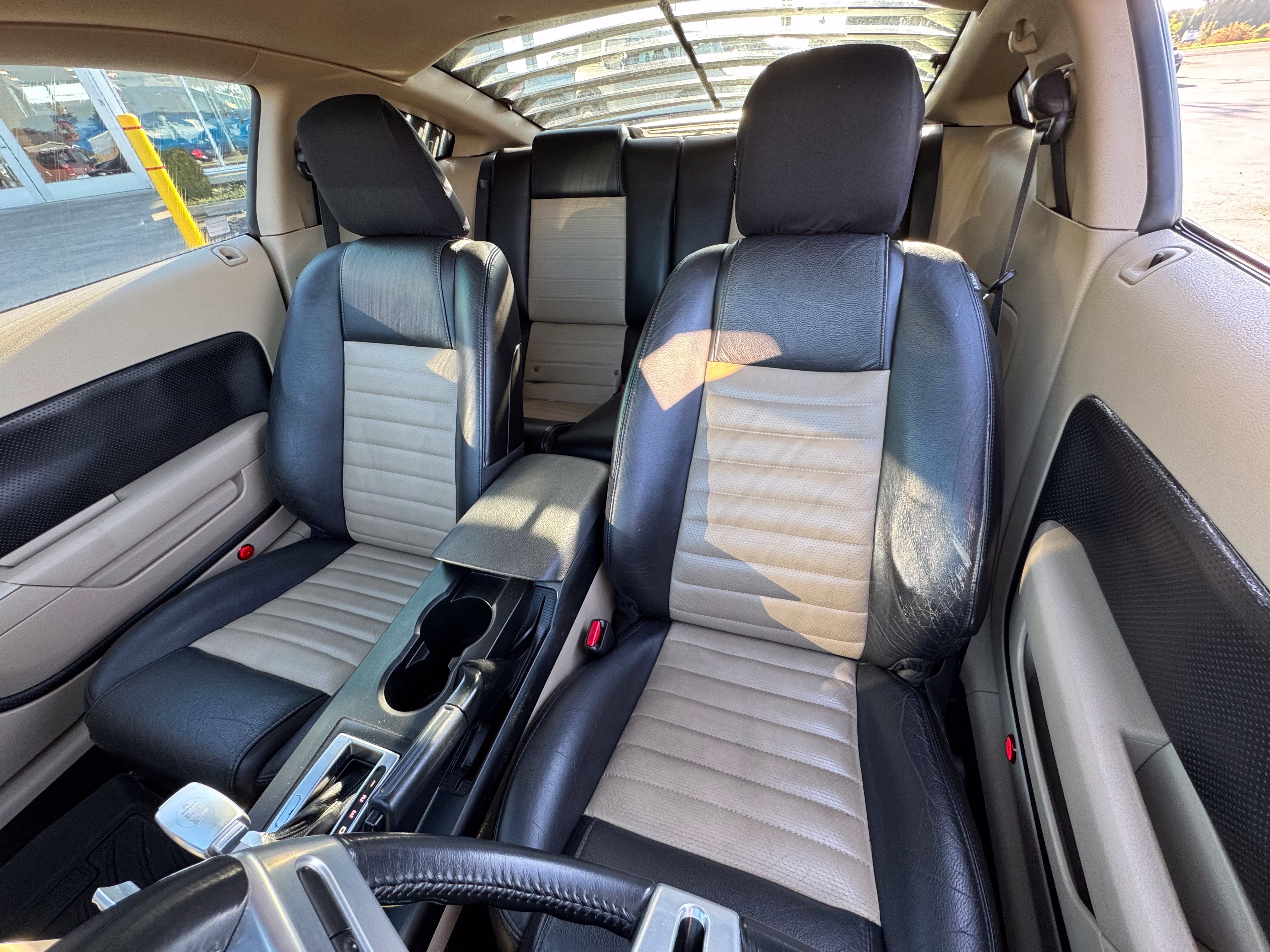 Used 2007 Ford Mustang GT Premium RWD image 25