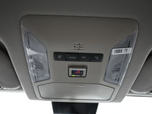 Certified 2024 Toyota RAV4 LE AWD/4WD image 17