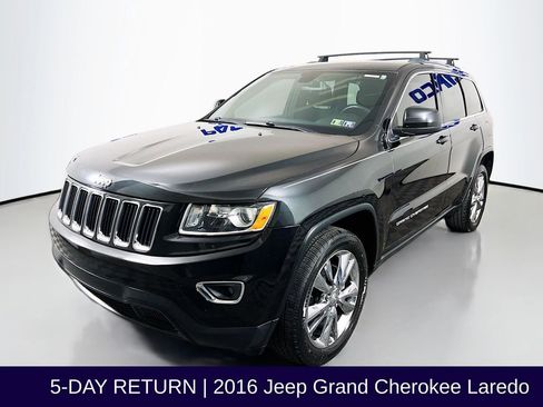 Used 2016 Jeep Grand Cherokee Laredo w/ Quick Order Package 23E AWD/4WD image 4