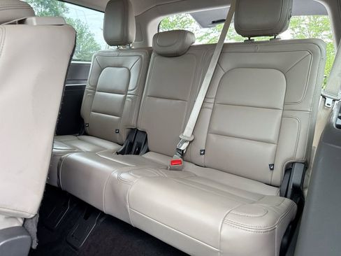 Used 2023 Lincoln Navigator L Reserve AWD/4WD image 25