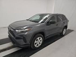 Used 2024 Toyota RAV4 LE AWD/4WD video 1